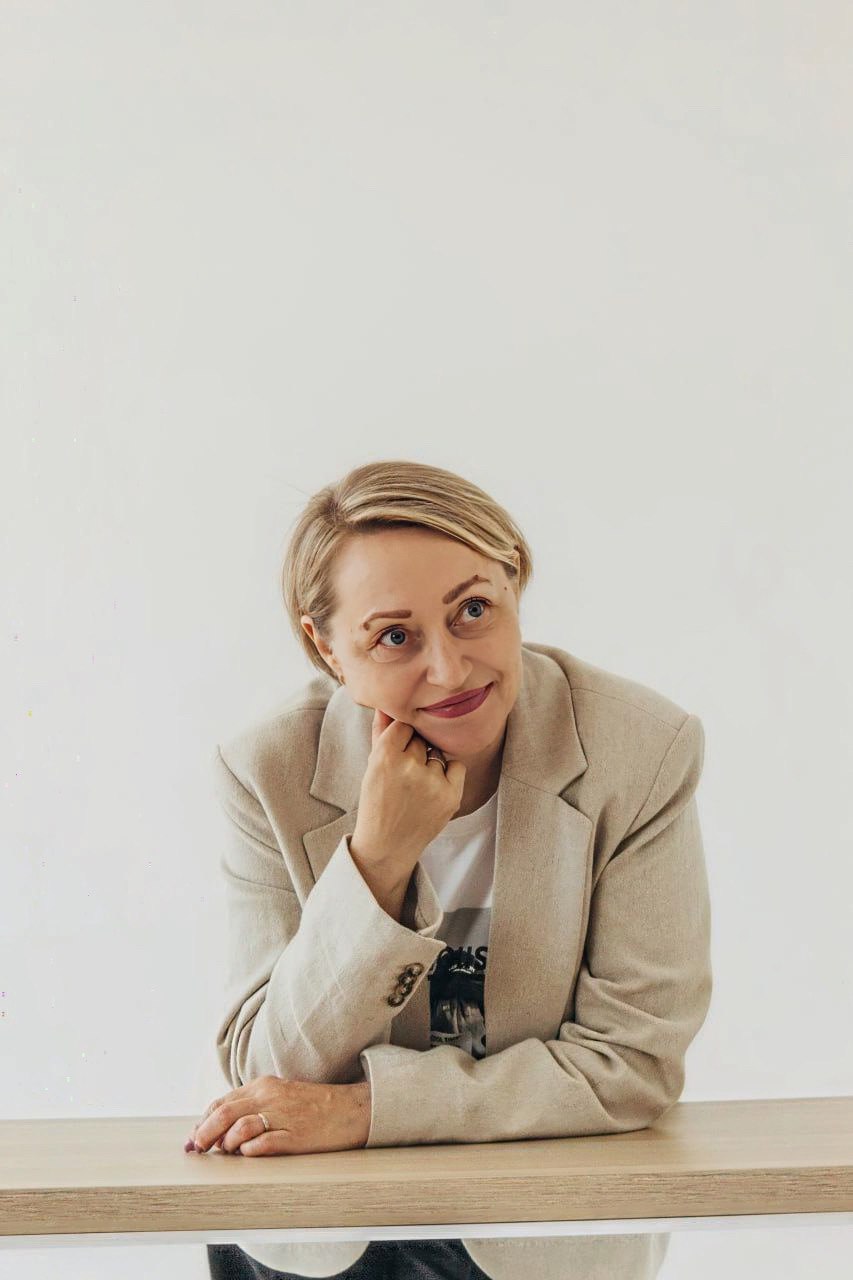             Безруких Юлия Алесандровна
    